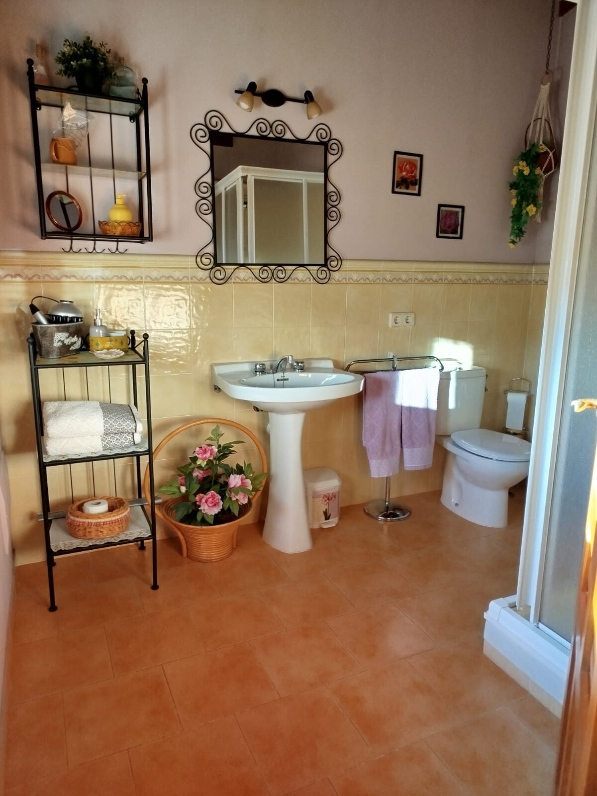 Cuarto de baño con lavabo — Mi Rinconcillo